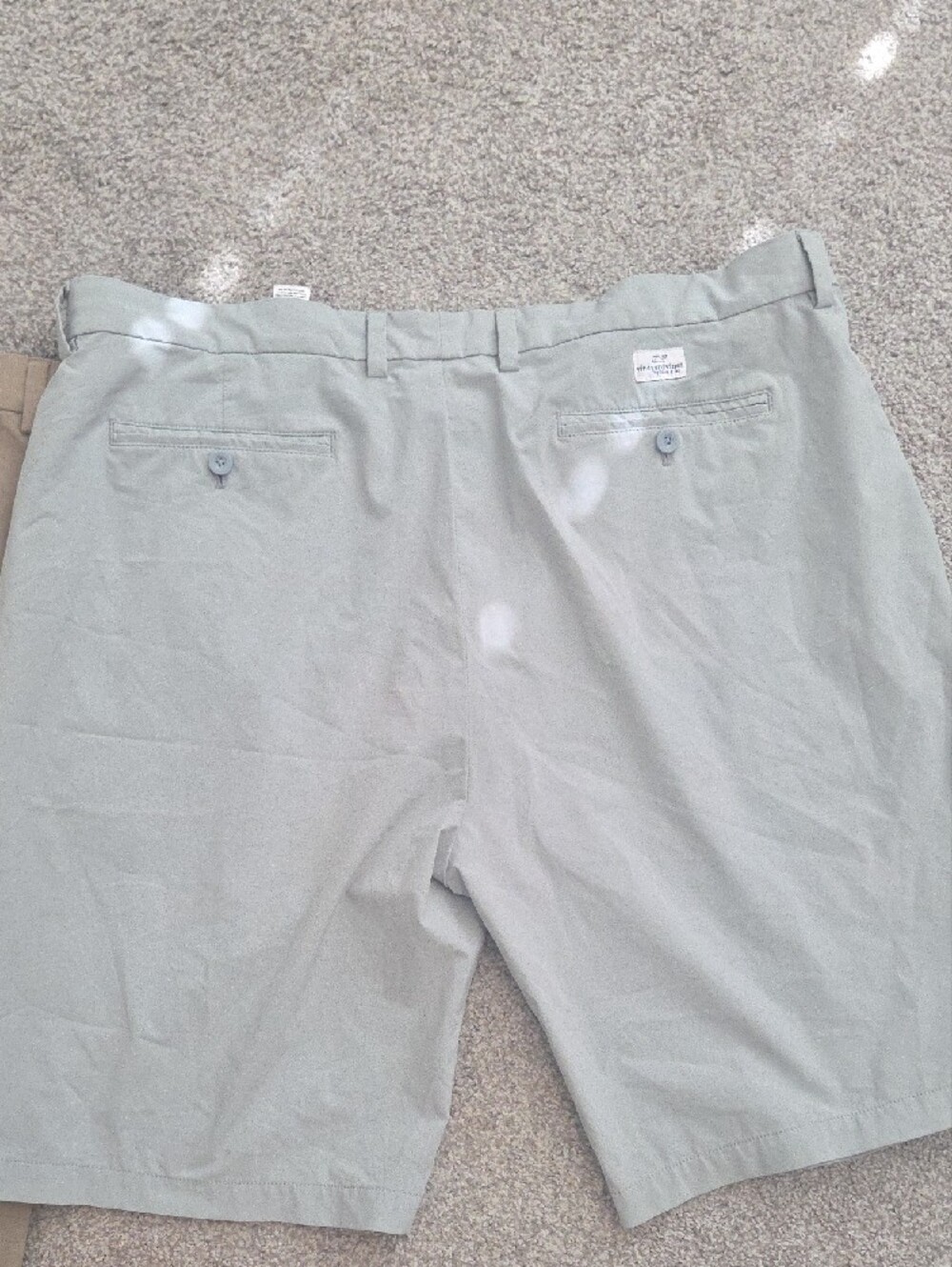 Vineyard Vines Mens Performance Shorts Tan Gray Size 42 - Picture 5 of 5